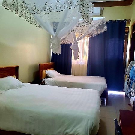 The Sparrow Hotels Soroti Exteriör bild
