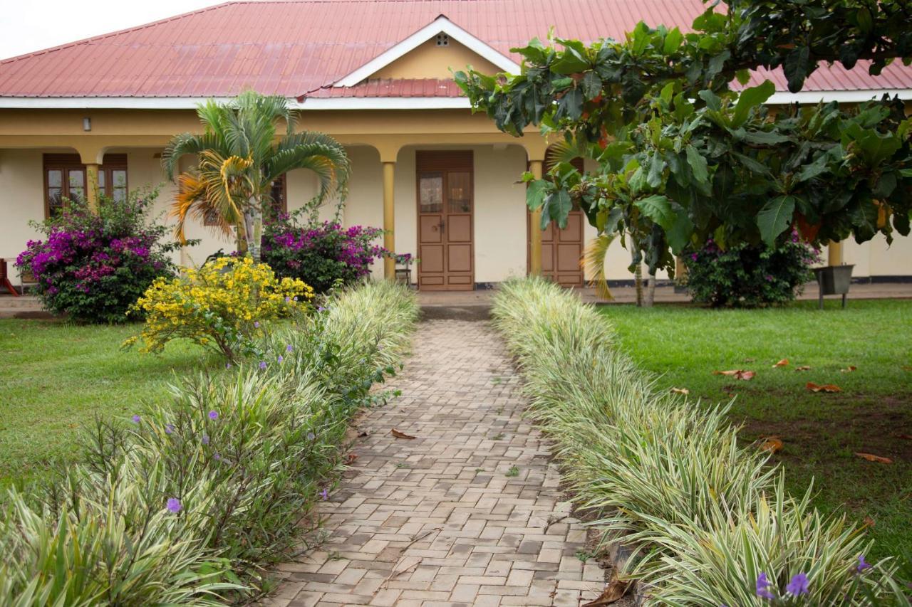 The Sparrow Hotels Soroti Exteriör bild